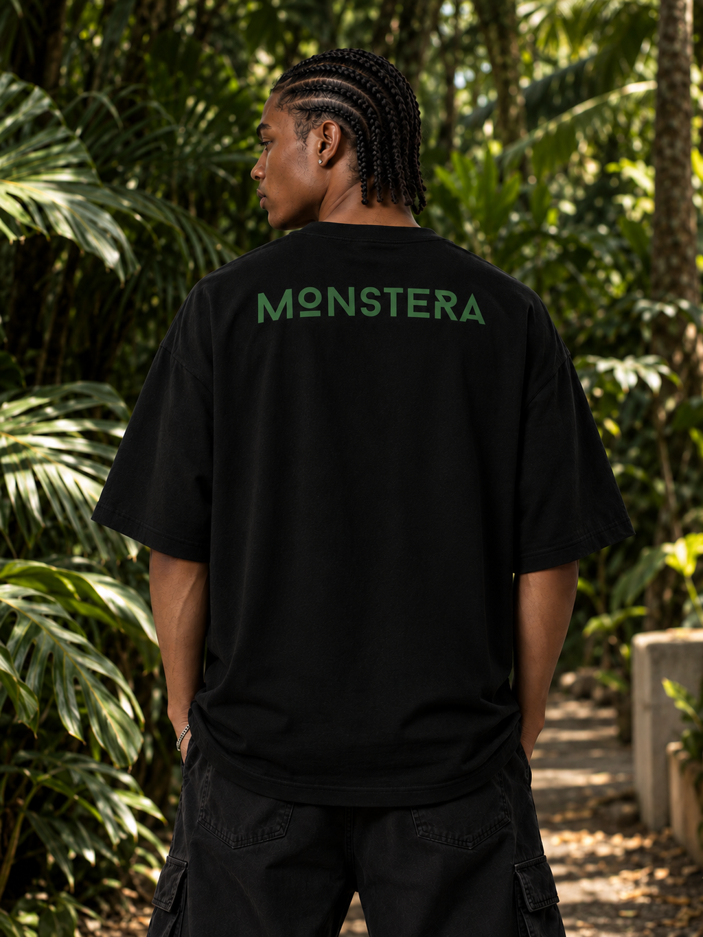 Monstera Muggle 2.0 (Front Graphic)